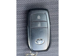 
										TOYOTA YARIS 2023 BROWN full									