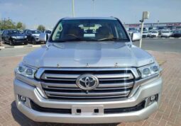 TOYOTA LAND CRUISER 2019 SILVER