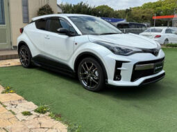 TOYOTA C HR 2023 PEARL
